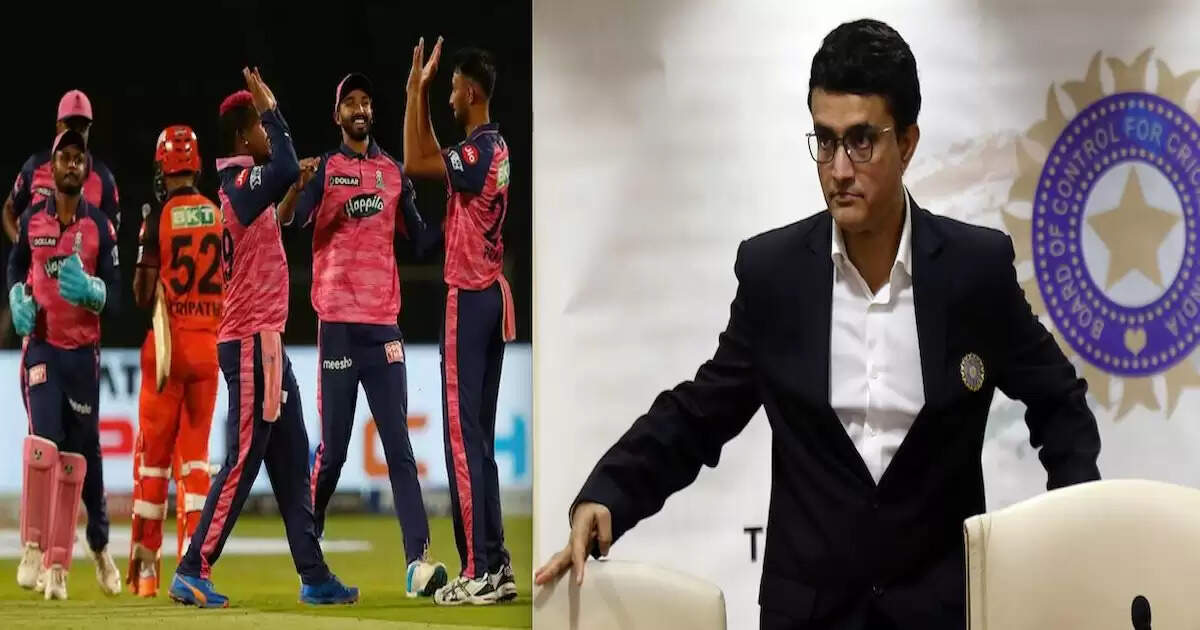 ganguly selected 2 bowlers