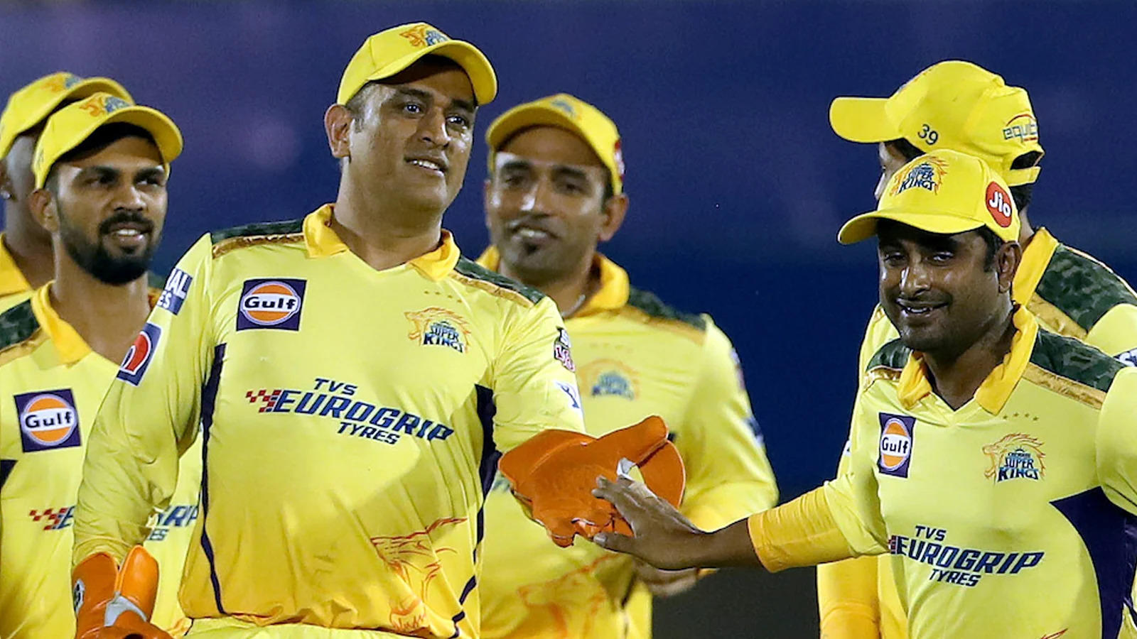 dhoni and csk